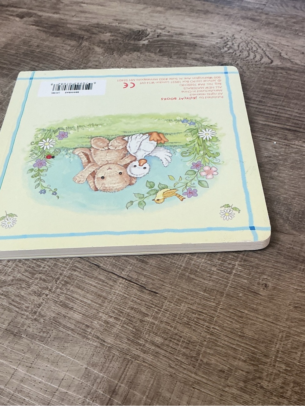 Jellycat Bashful Bunny’s Big Adventure Board Book 2008 - Picture 9 of 9